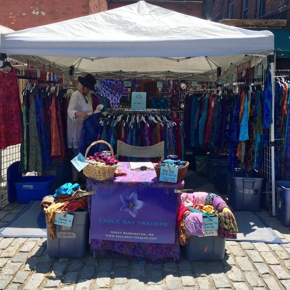 NEW Eagle Ray Traders Hoodie Jacket - Small (black/purple) - Picture 10 of 11